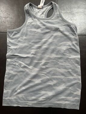 Athleta Gray Camo Racerback Tank Top